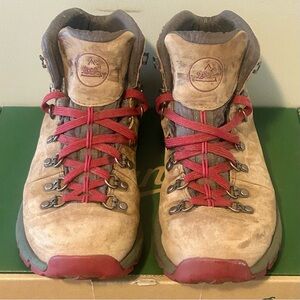 Danner Mountain 600 Waterproof Ankle Hiking Boots, women's size 8, brown/red